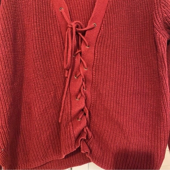 Forever 21 Plus Lace Up Red V Neck Holiday Slouchy Sweater 2XL - Picture 4 of 8